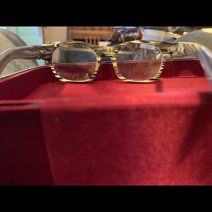 Nice set of frames NW 77th brand